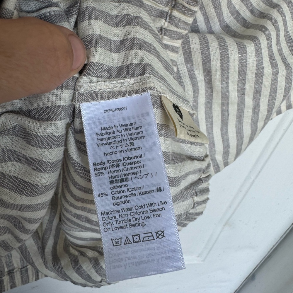 Madewell Flutter-Sleeve Cotton Button-Front Crop … - image 6